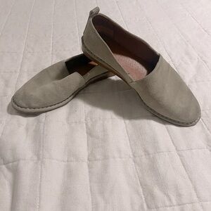 FRYE slip on shoe